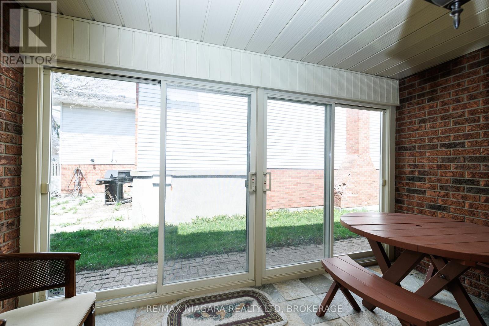 4409 Latina Crescent, Niagara Falls, Ontario  L2E 7C3 - Photo 11 - X13045772