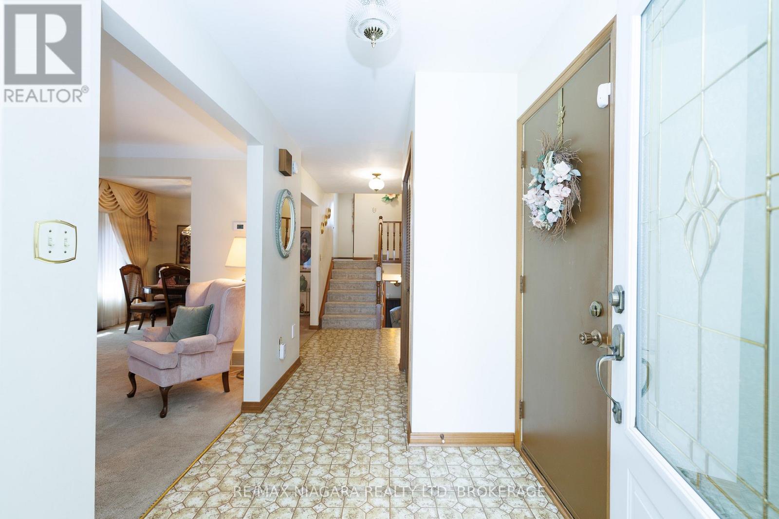 4409 Latina Crescent, Niagara Falls, Ontario  L2E 7C3 - Photo 3 - X13045772