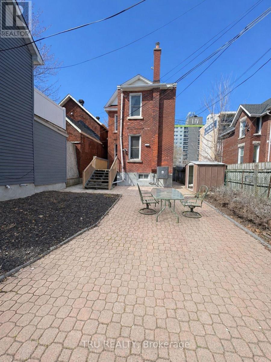 355 Cambridge Street N, Ottawa, Ontario  K1R 7B3 - Photo 23 - X12801712