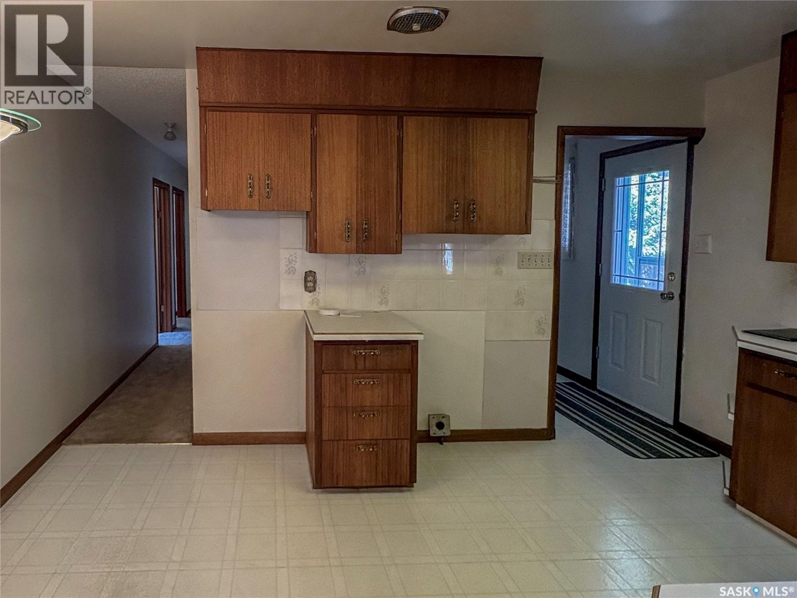 402 Fourth Street, Kipling, Saskatchewan  S0G 2S0 - Photo 11 - SK033861