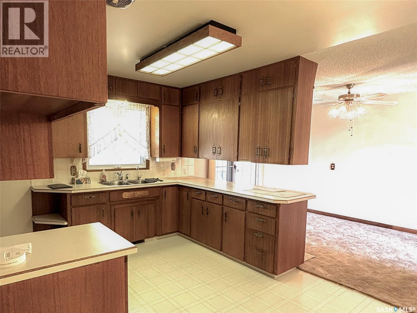 402 Fourth Street, Kipling, Saskatchewan  S0G 2S0 - Photo 8 - SK033861