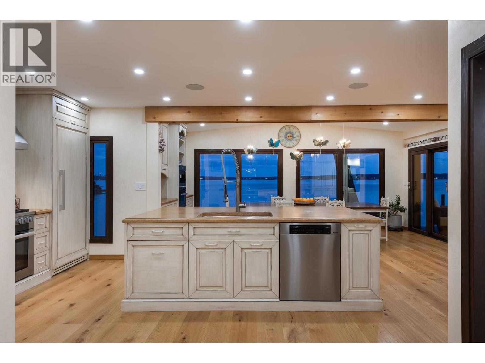 3298 Radcliffe Avenue, West Vancouver, British Columbia  V7V 1G6 - Photo 10 - R3114958