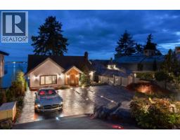 3298 RADCLIFFE AVENUE, West Vancouver, British Columbia