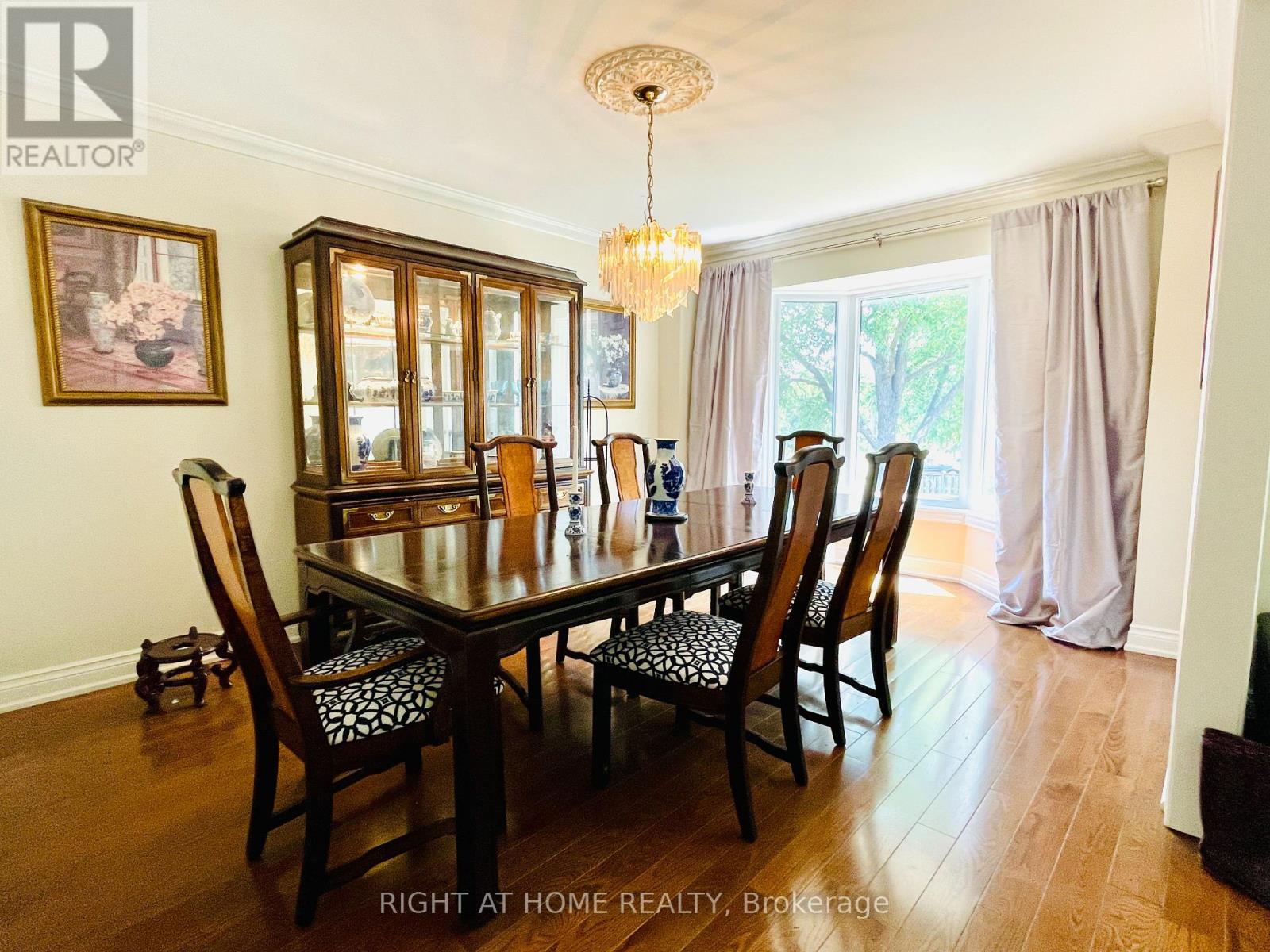 1689 Major Oaks Road, Pickering, Ontario  L1X 1X1 - Photo 12 - E13045776