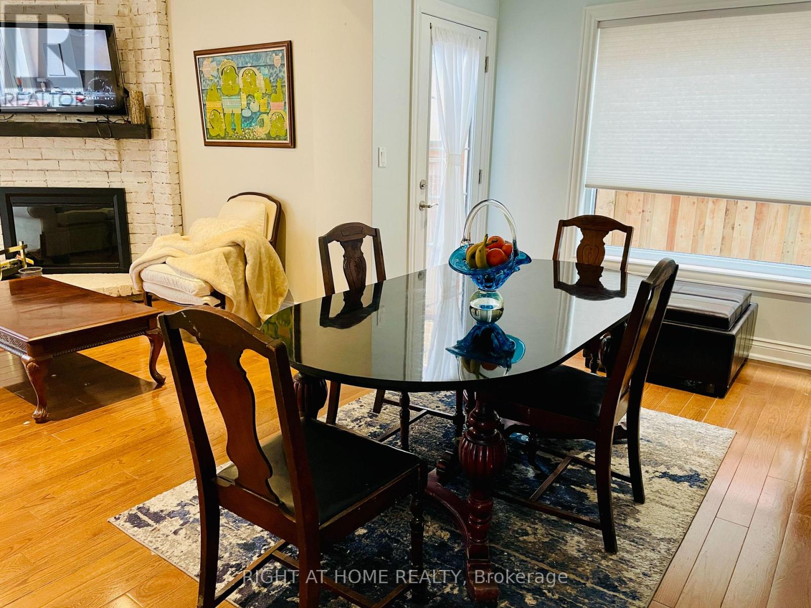 1689 Major Oaks Road, Pickering, Ontario  L1X 1X1 - Photo 14 - E13045776