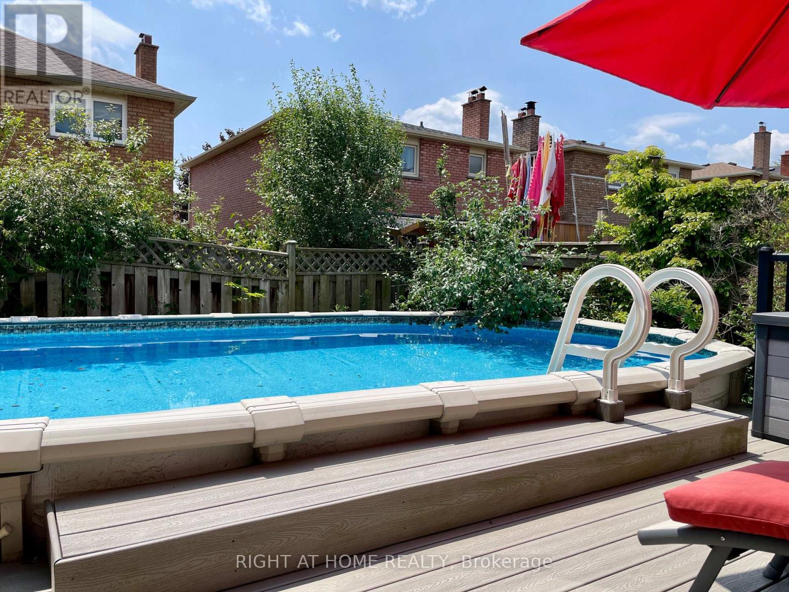 1689 Major Oaks Road, Pickering, Ontario  L1X 1X1 - Photo 44 - E13045776