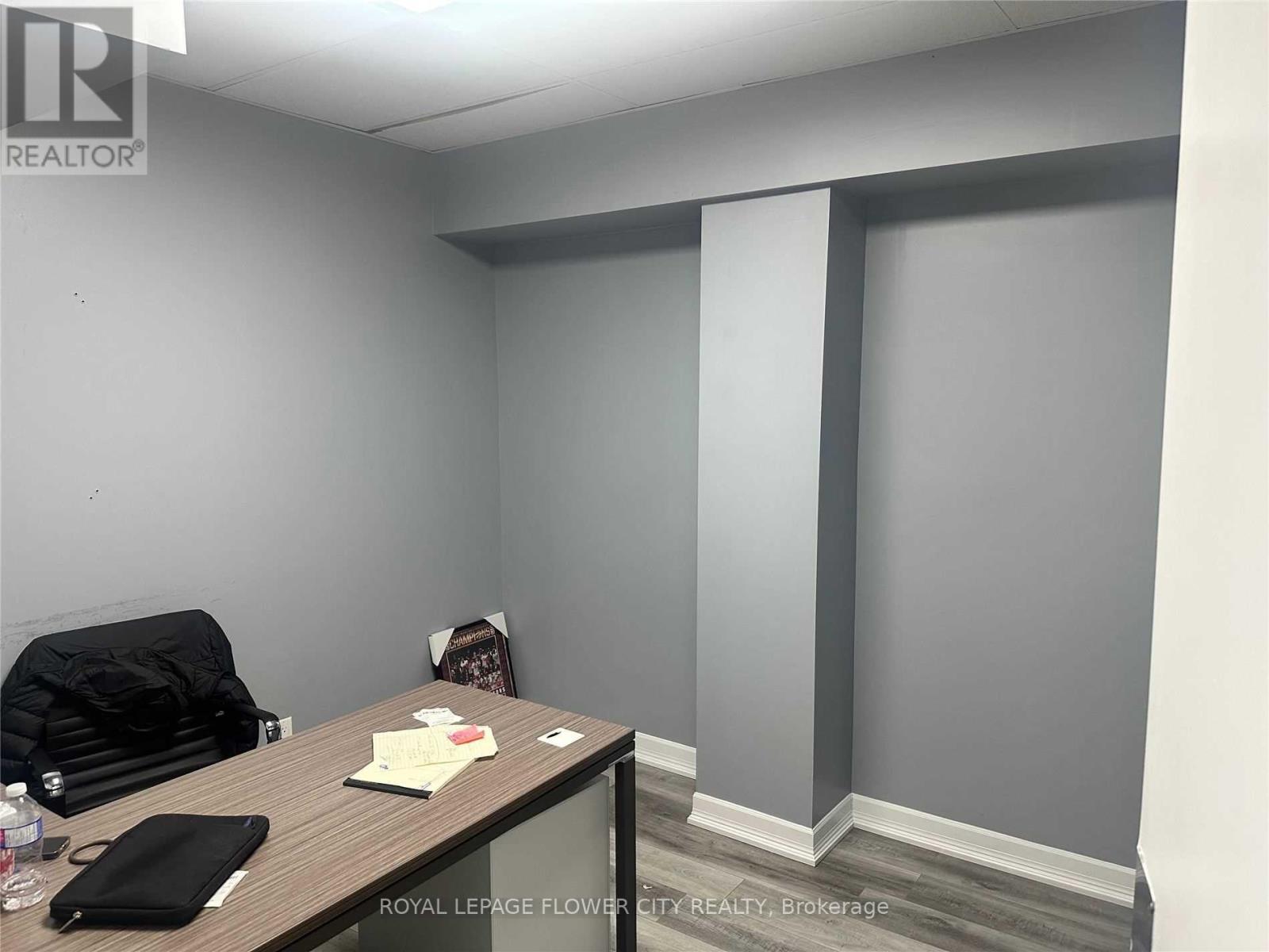 355 Rexdale Boulevard, Toronto, Ontario  M9W 1R9 - Photo 11 - W12481434