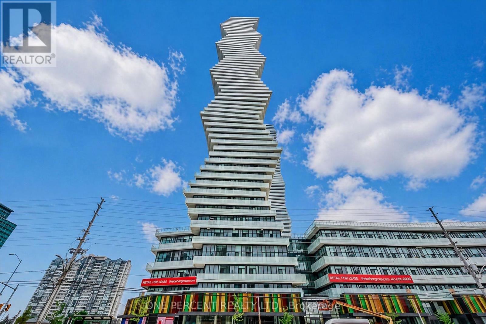 204 - 3900 CONFEDERATION PARKWAY, Mississauga, Ontario