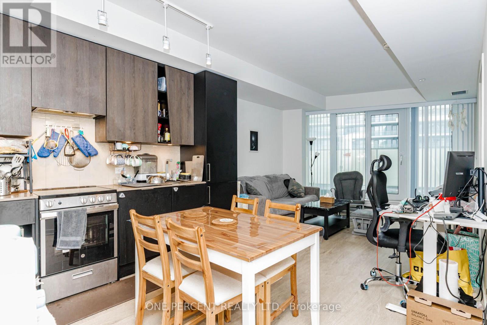 204 - 3900 Confederation Parkway, Mississauga, Ontario  L5B 0M3 - Photo 15 - W12767870