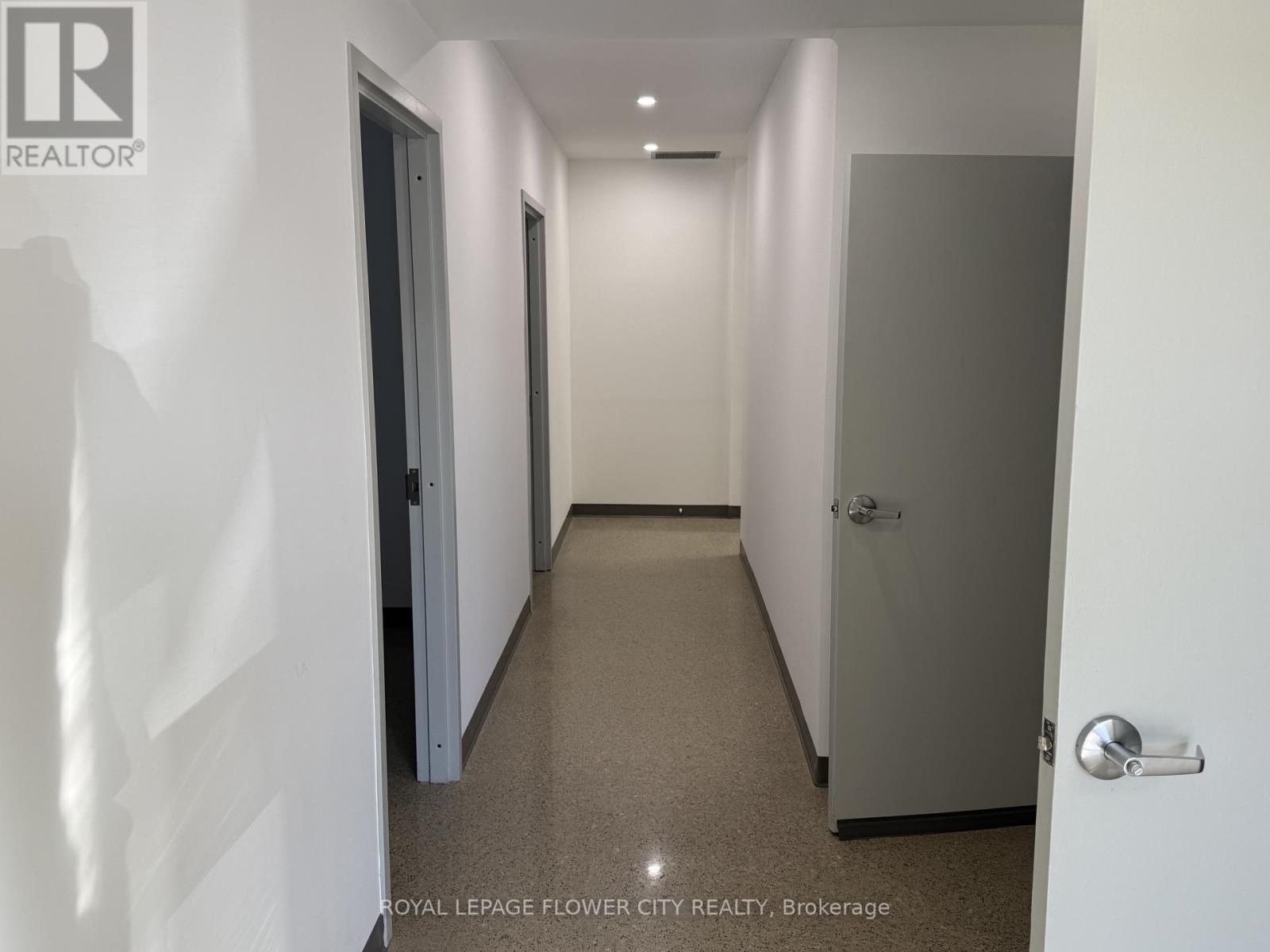 4-10 - 2386 Haines Road, Mississauga, Ontario  L4Y 1Y6 - Photo 10 - W12628820