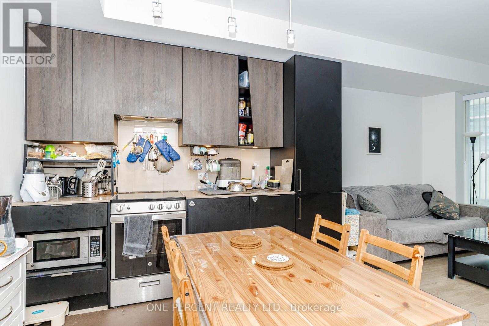 204 - 3900 Confederation Parkway, Mississauga, Ontario  L5B 0M3 - Photo 16 - W12767870