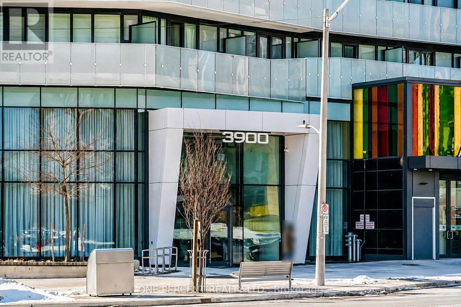 204 - 3900 Confederation Parkway, Mississauga, Ontario  L5B 0M3 - Photo 4 - W12767870