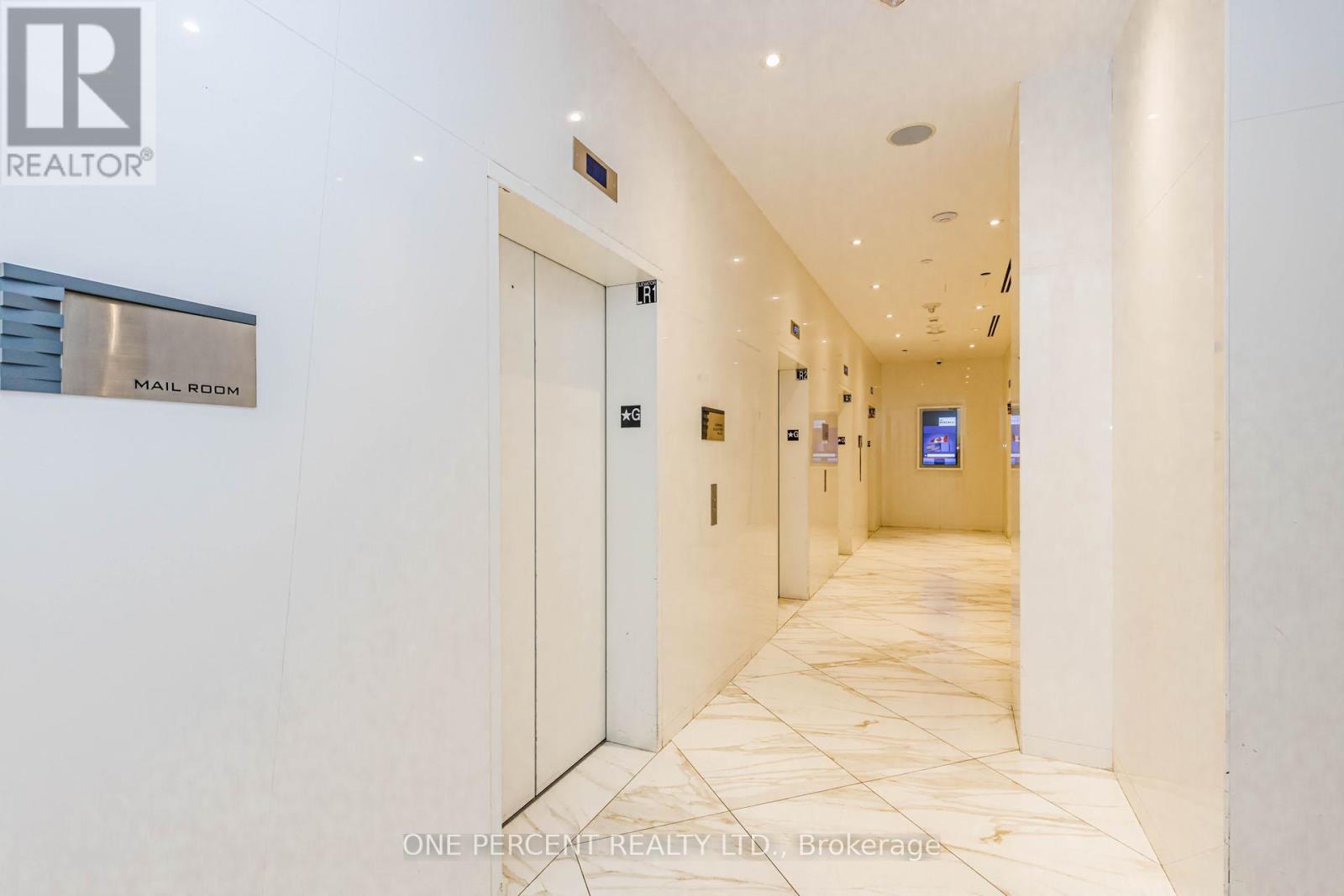 204 - 3900 Confederation Parkway, Mississauga, Ontario  L5B 0M3 - Photo 42 - W12767870