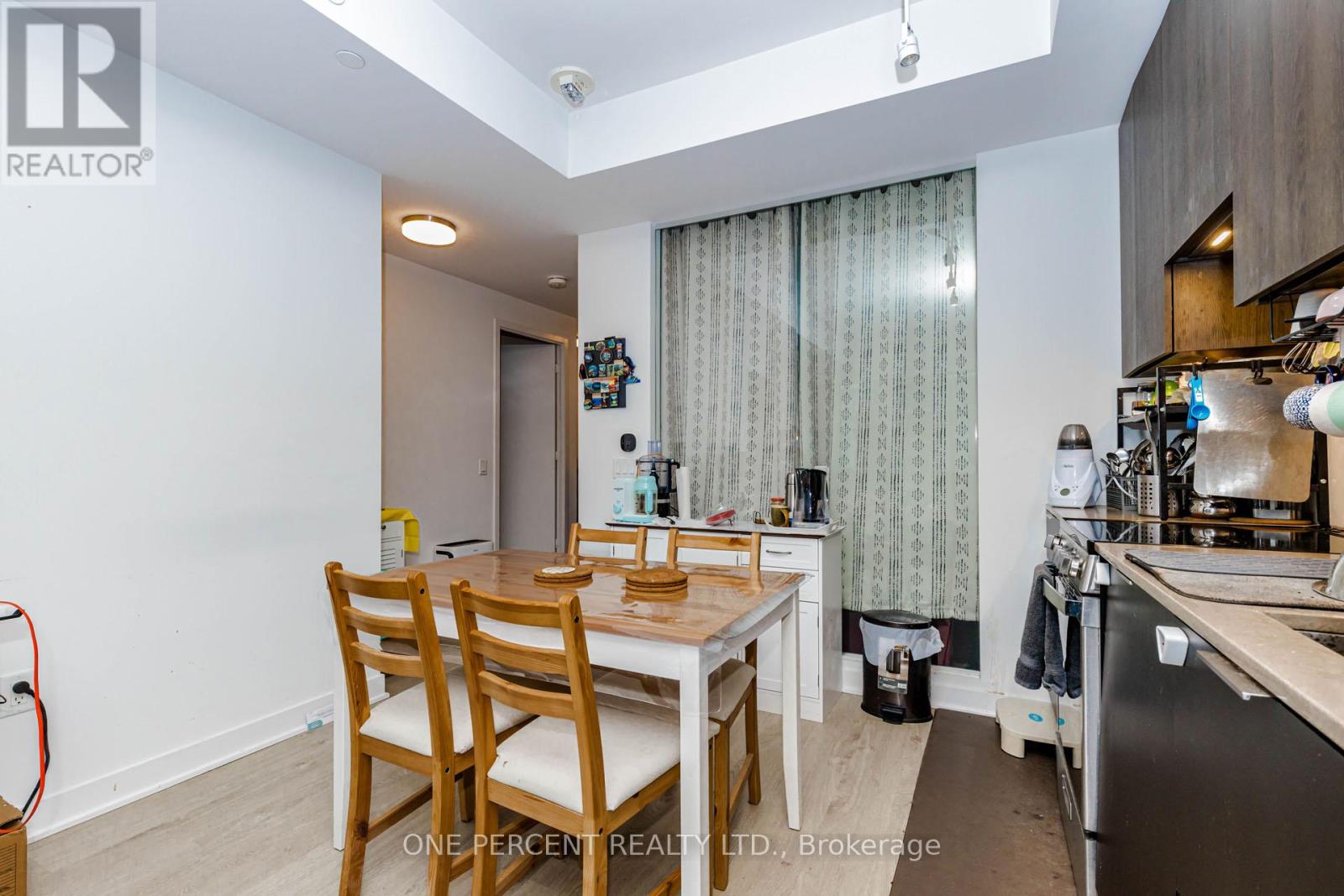 204 - 3900 Confederation Parkway, Mississauga, Ontario  L5B 0M3 - Photo 19 - W12921426