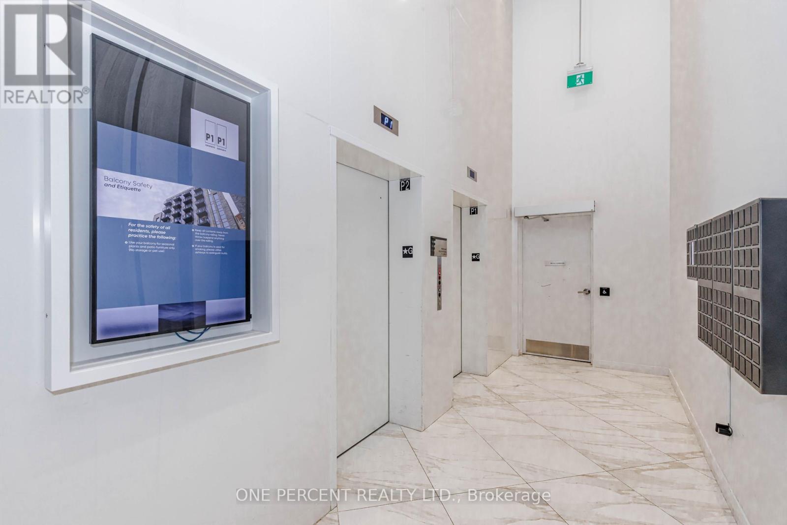 204 - 3900 Confederation Parkway, Mississauga, Ontario  L5B 0M3 - Photo 9 - W12767870