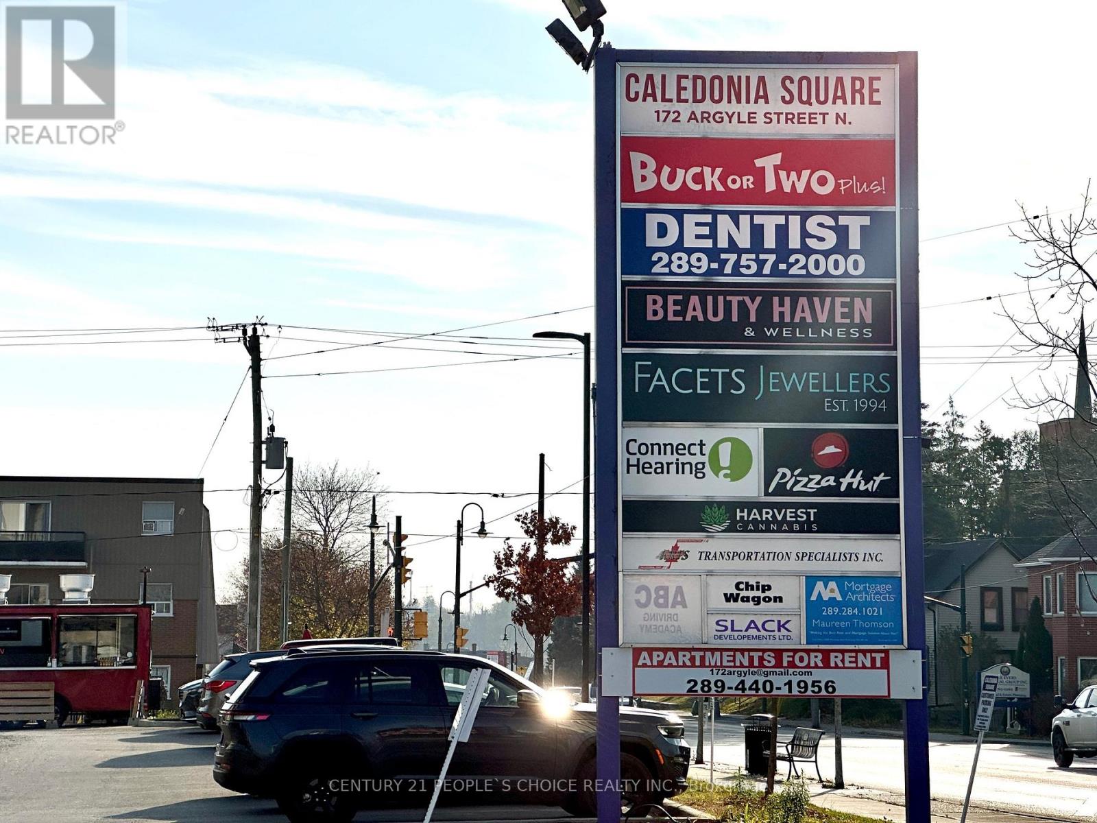 15 Wintergreen Crescent, Haldimand, Ontario  N3W 0H9 - Photo 35 - X12929772