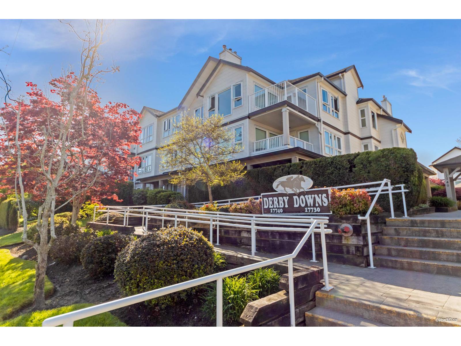 203 17740 58A AVENUE, Surrey, British Columbia