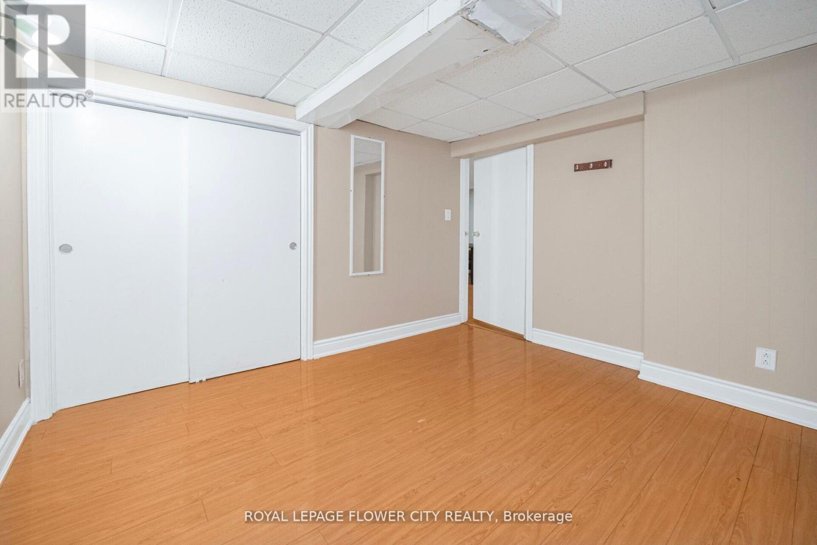 60 Lexington Avenue, Toronto, Ontario  M9V 2G8 - Photo 40 - W13045800