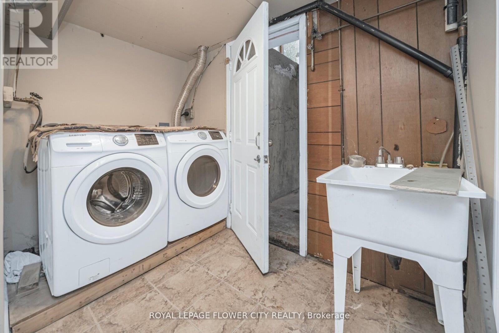 60 Lexington Avenue, Toronto, Ontario  M9V 2G8 - Photo 42 - W13045800