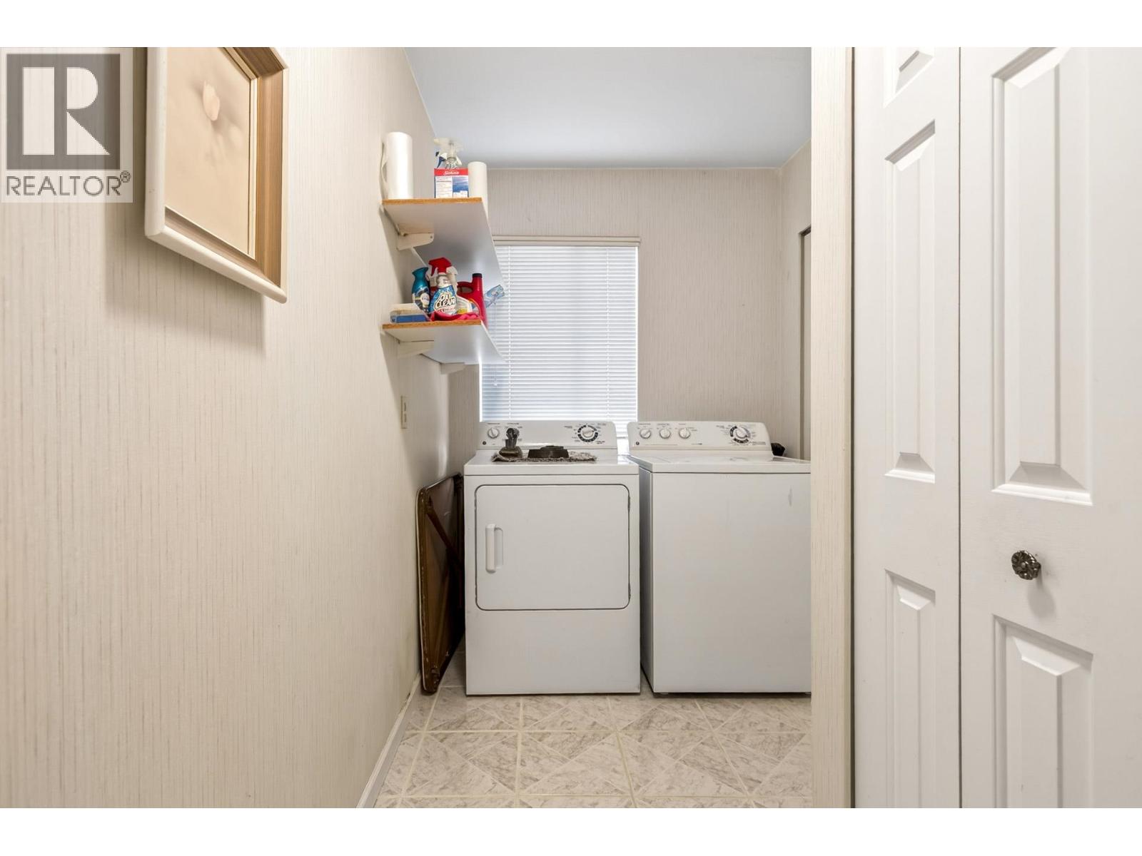 20346 Wharf Street, Maple Ridge, British Columbia  V2X 1Z3 - Photo 17 - R3110255