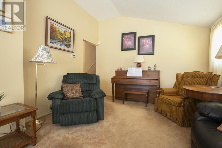 19 Passmore Rd, Sault Ste. Marie, Ontario  P6B 3T9 - Photo 22 - SM260734