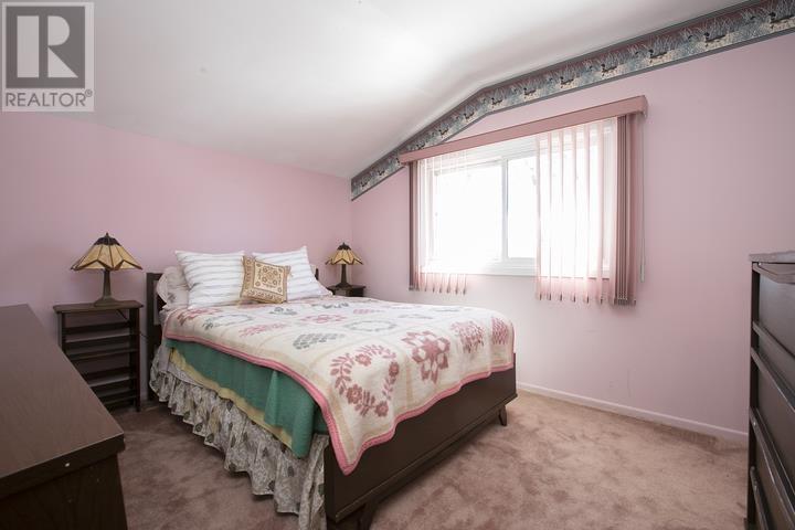 19 Passmore Rd, Sault Ste. Marie, Ontario  P6B 3T9 - Photo 35 - SM260734