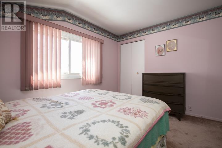 19 Passmore Rd, Sault Ste. Marie, Ontario  P6B 3T9 - Photo 36 - SM260734