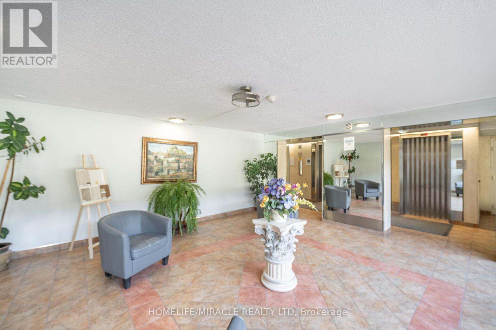 701 - 301 Prudential Drive, Toronto, Ontario  M1P 4V3 - Photo 31 - E13042376