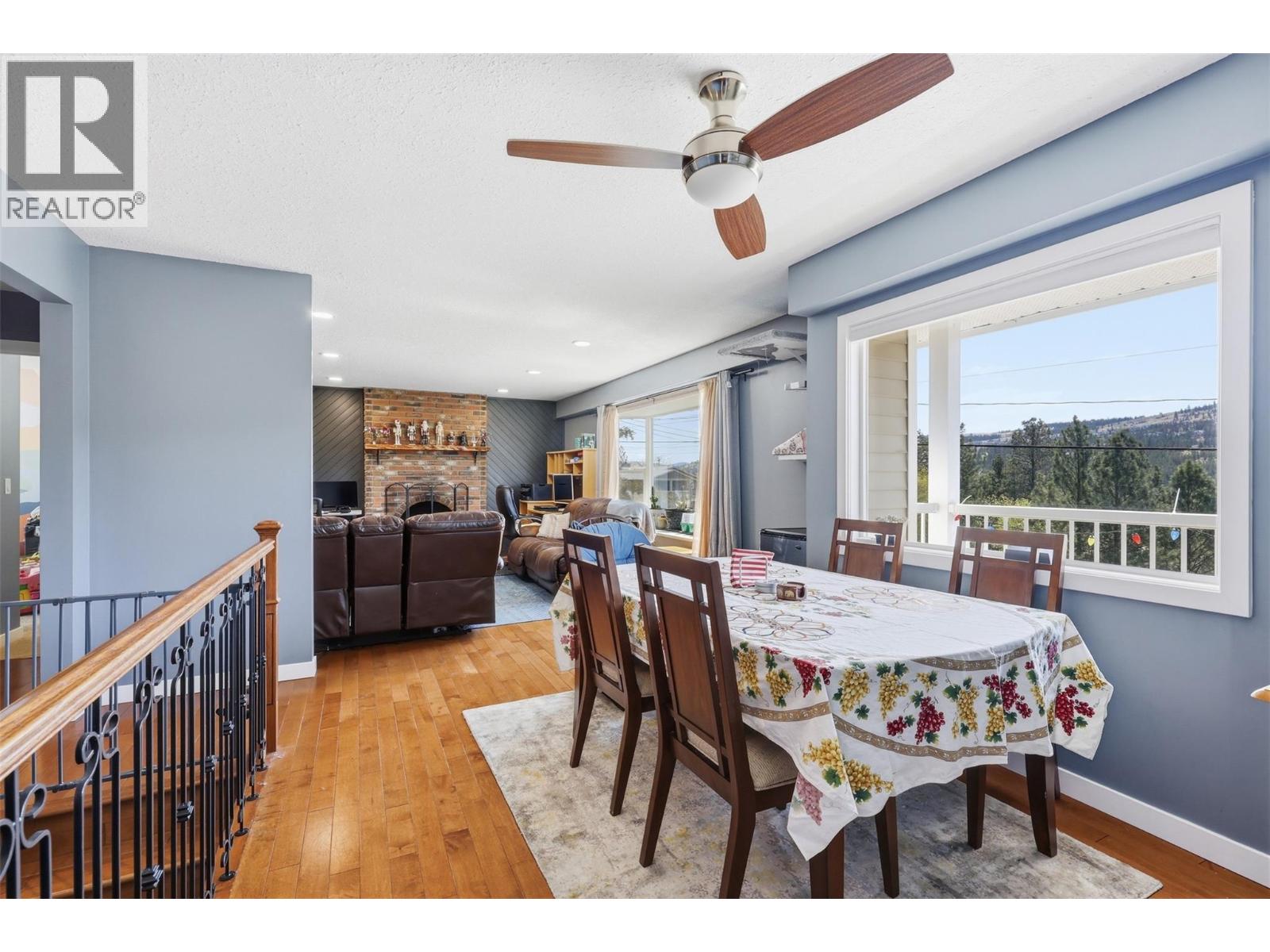 1572 Mt Dufferin Drive, Kamloops, British Columbia  V2E 1A2 - Photo 4 - 10384827