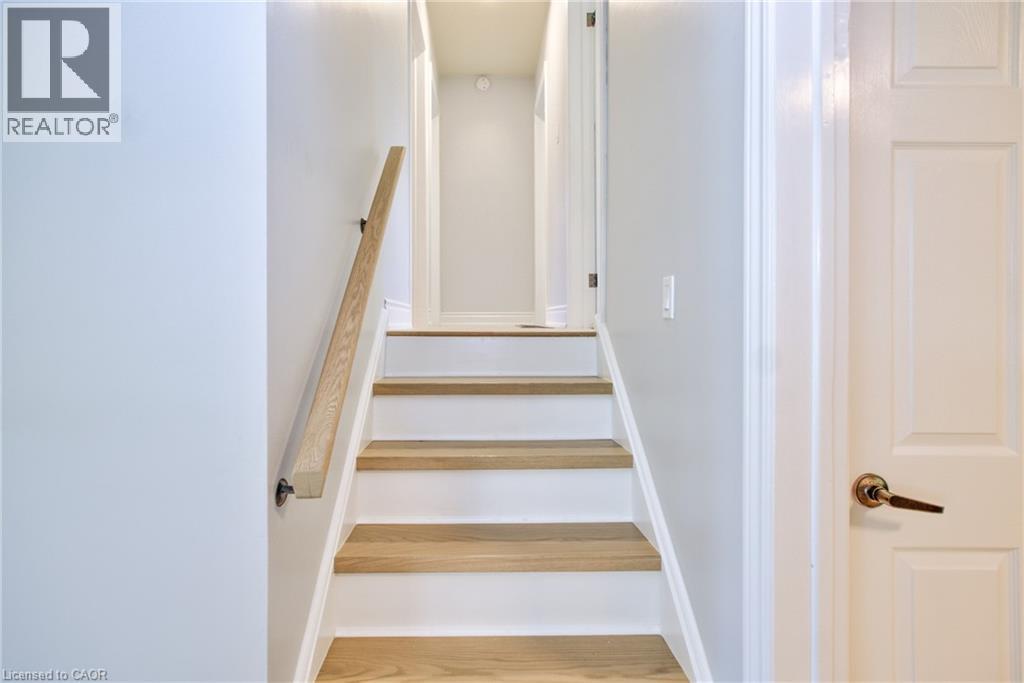 31 Brodick Street, Hamilton, Ontario  L8S 3E3 - Photo 13 - 40824204