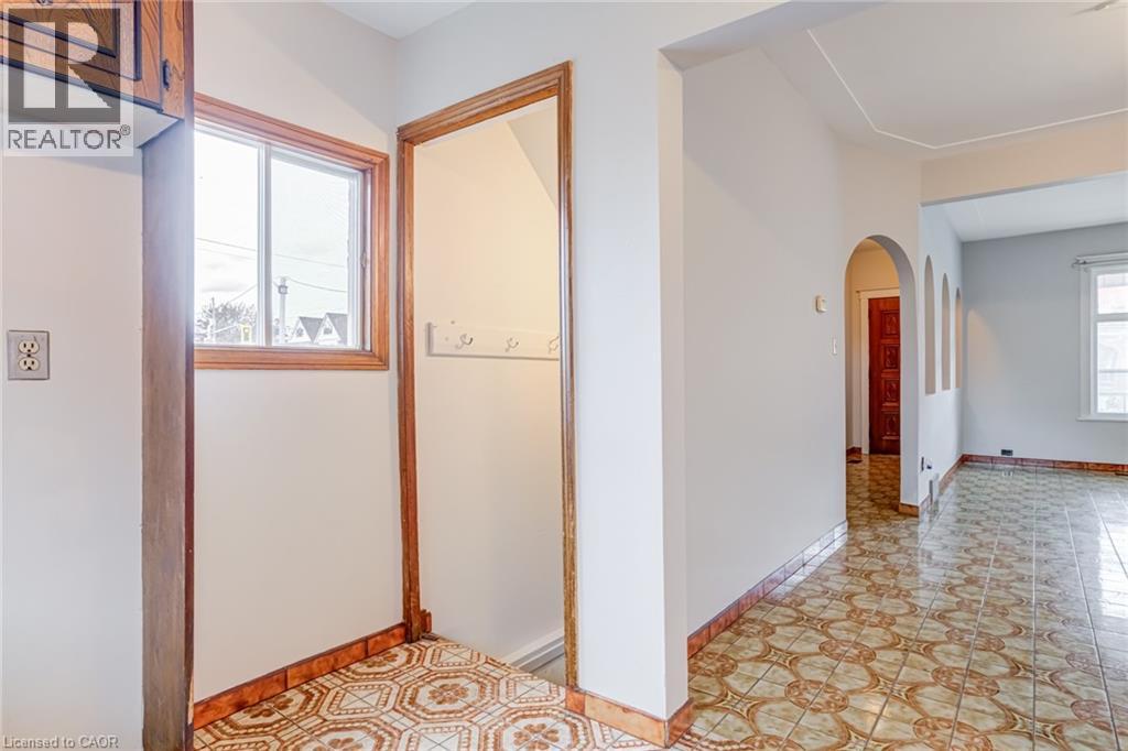 53 Sherman Avenue N, Hamilton, Ontario  L8L 6M1 - Photo 27 - 40824063