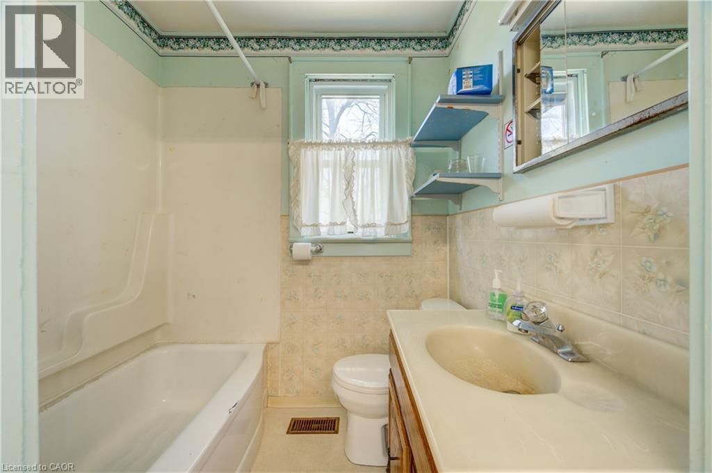 3991 Perth Rd 107 Road, Shakespeare, Ontario  N0B 2P0 - Photo 13 - 40823836