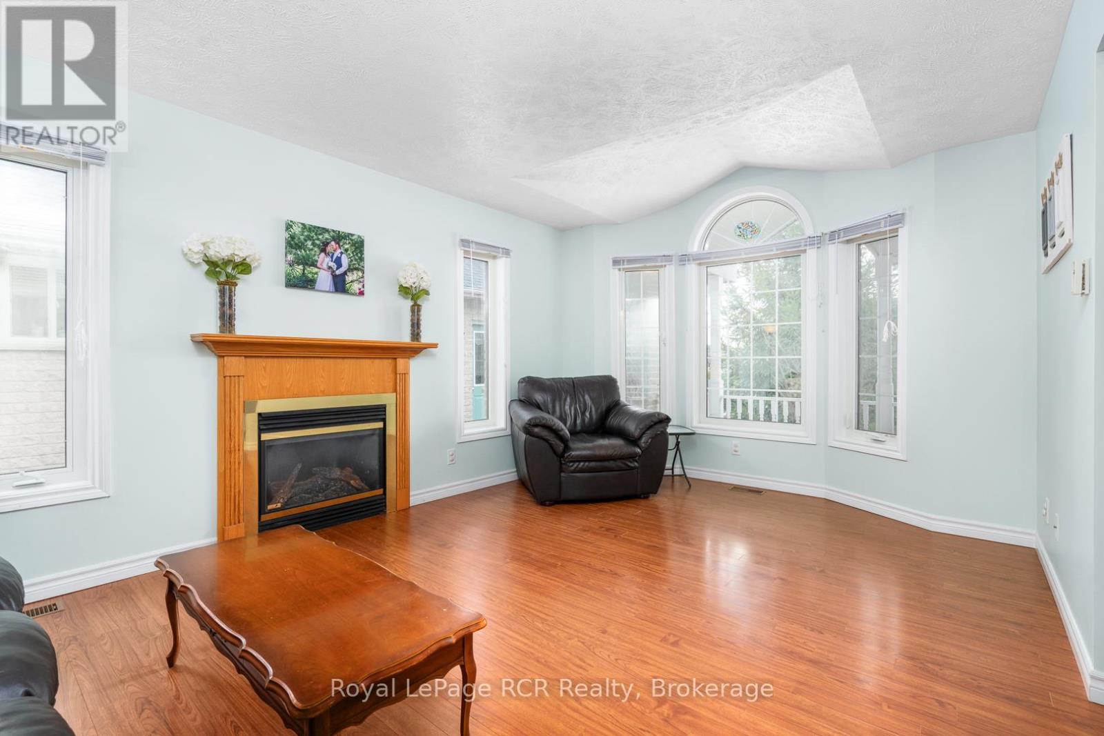 246 16th Avenue, Hanover, Ontario  N4N 3V3 - Photo 8 - X13045808