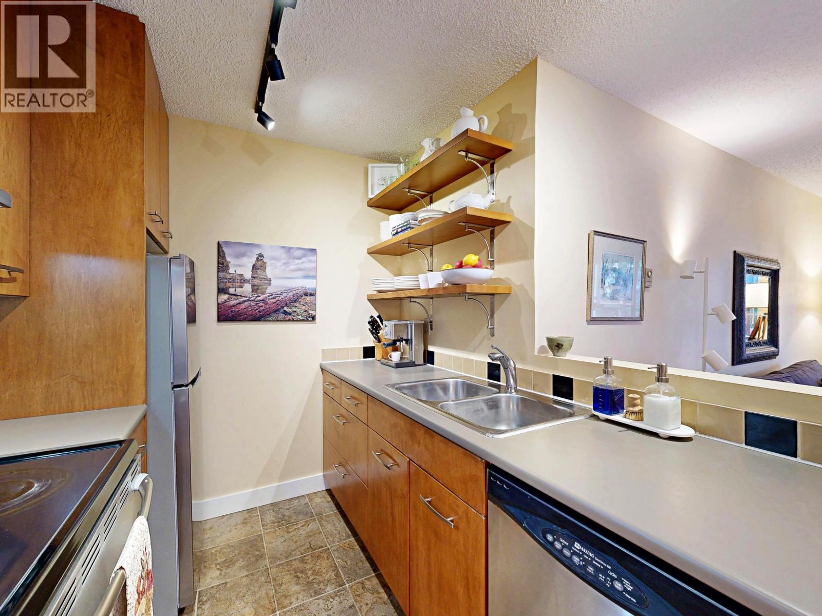 103 735 W 15 Avenue, Vancouver, British Columbia  V5Z 1R6 - Photo 18 - R3115850