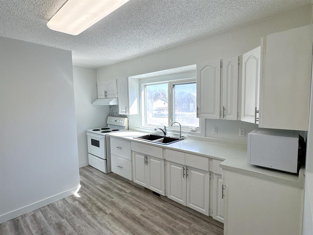 442 10th Avenue N, Swan River, Manitoba  R0L 1Z0 - Photo 4 - 202608320