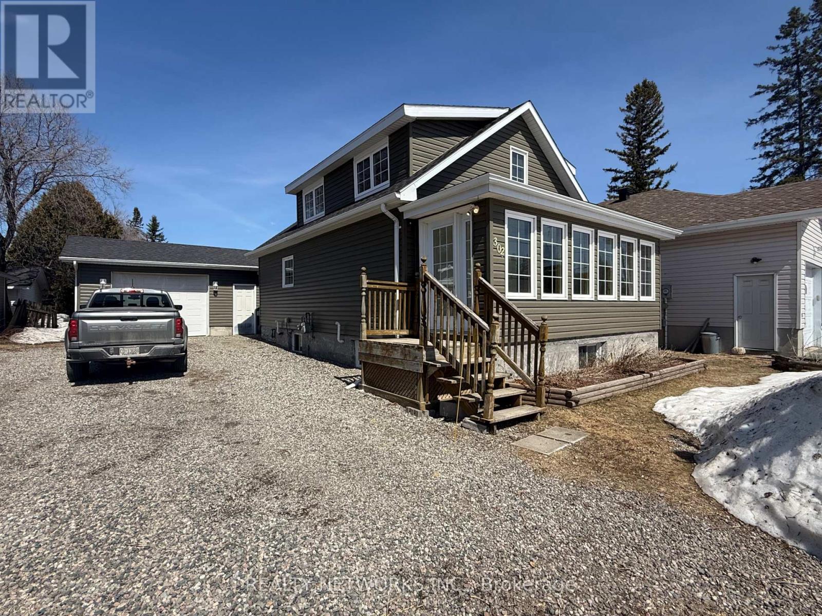 302 YOUNG STREET, Timmins, Ontario