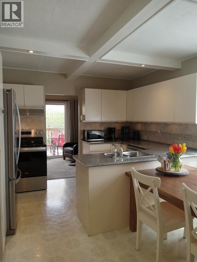 4208 33 Street, Vernon, British Columbia  V1T 5V1 - Photo 2 - 10384532