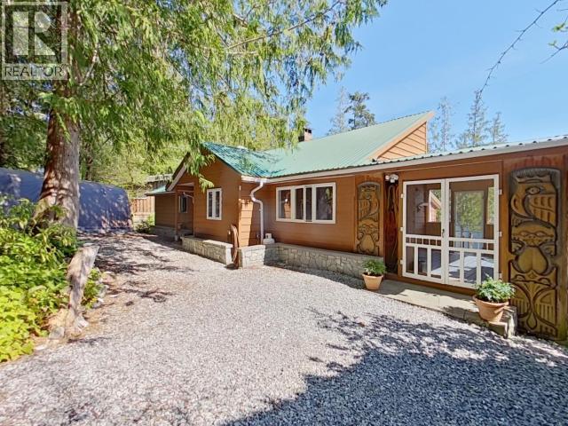 10754 MARINERS WAY, Powell River, British Columbia