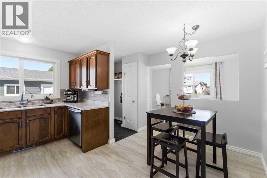 9522 95 Street, Morinville, Alberta  T8R 1H9 - Photo 15 - A2304617
