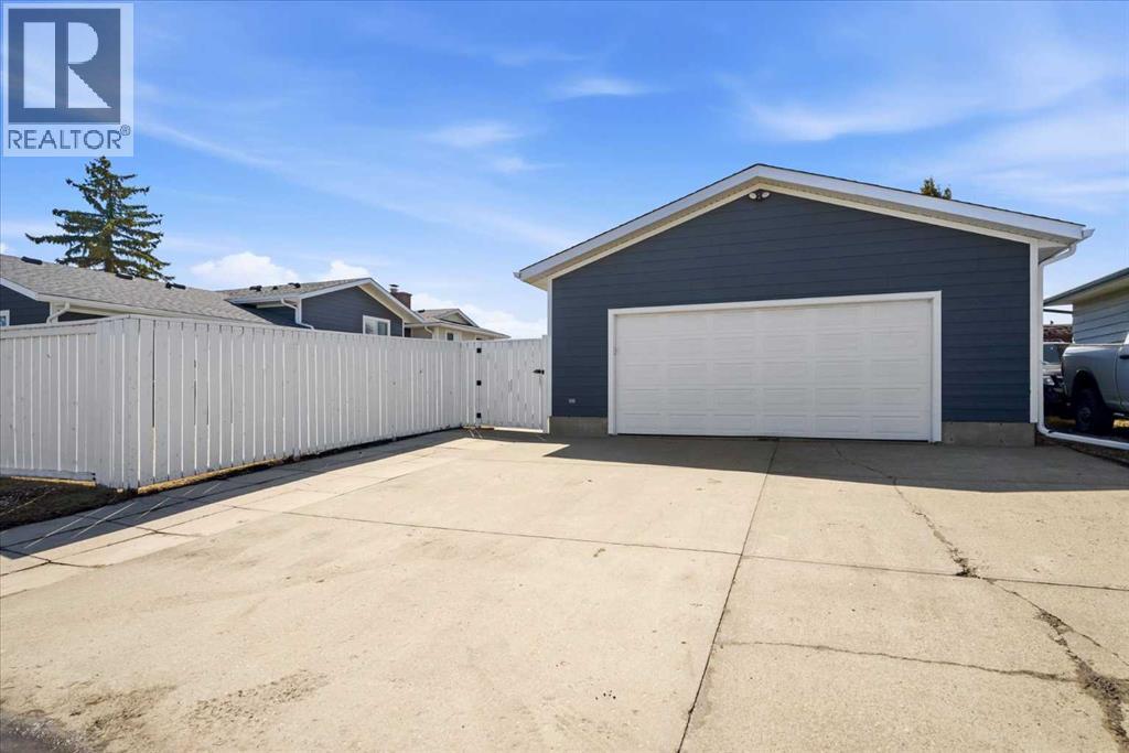 9522 95 Street, Morinville, Alberta  T8R 1H9 - Photo 48 - A2304617