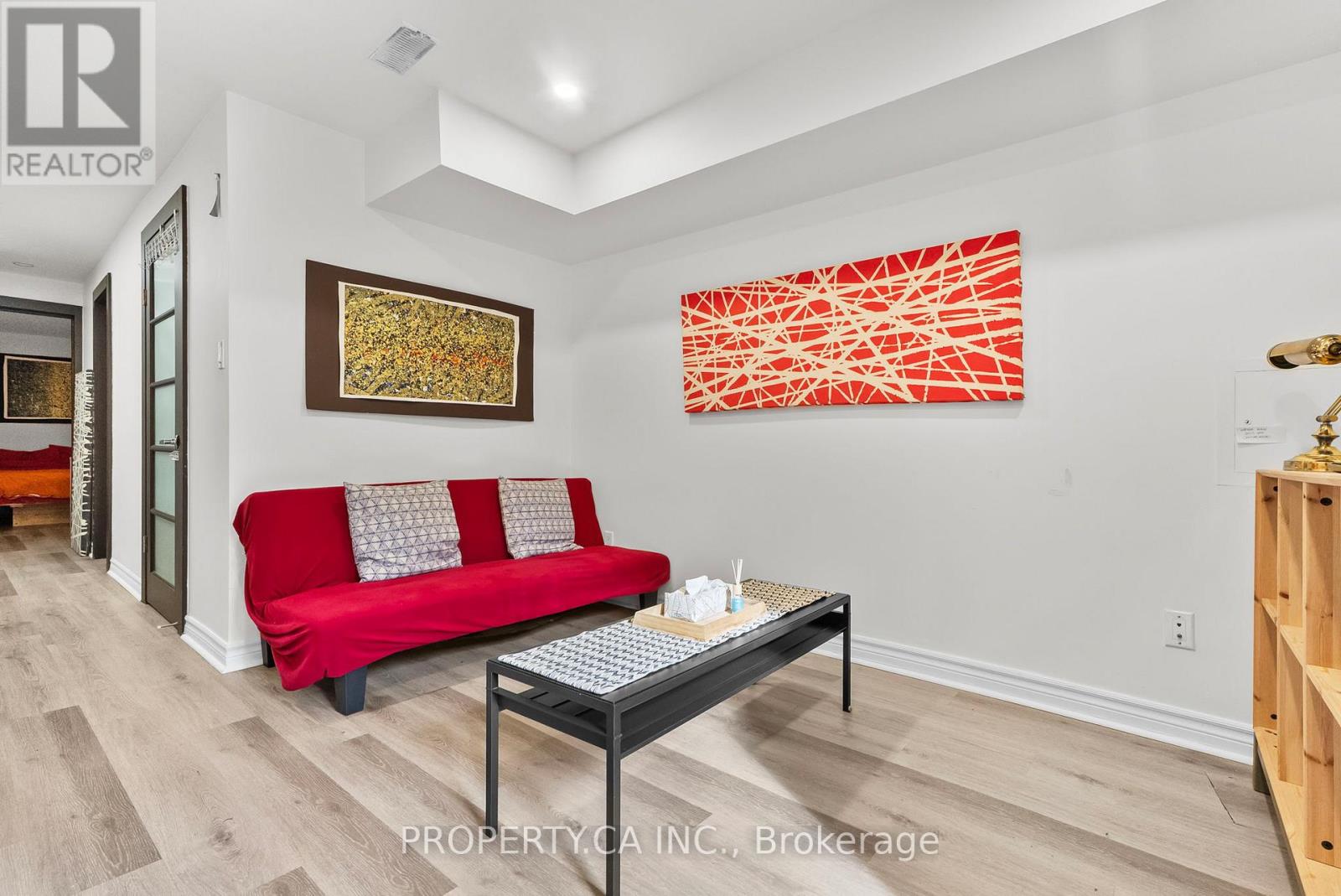 14 Bellwoods Avenue, Toronto, Ontario  M6J 2P4 - Photo 12 - C12943500