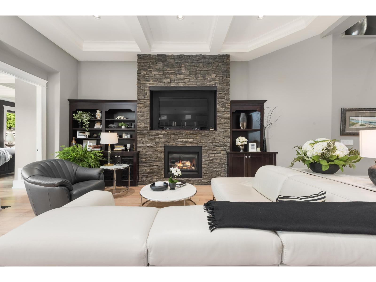 2045 Ocean Forest Drive, Surrey, British Columbia  V4A 6P1 - Photo 14 - R3104079