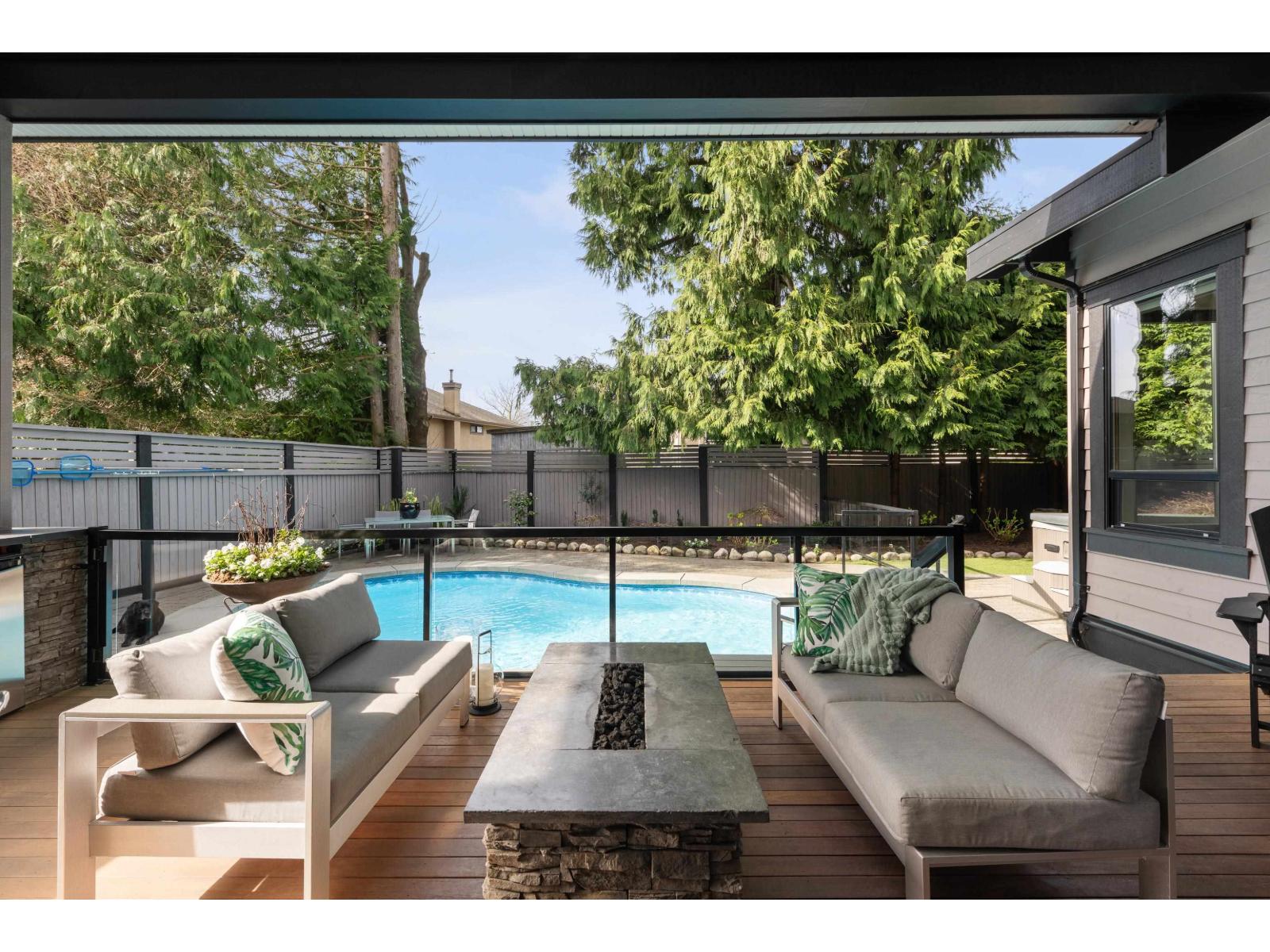 2045 Ocean Forest Drive, Surrey, British Columbia  V4A 6P1 - Photo 30 - R3104079