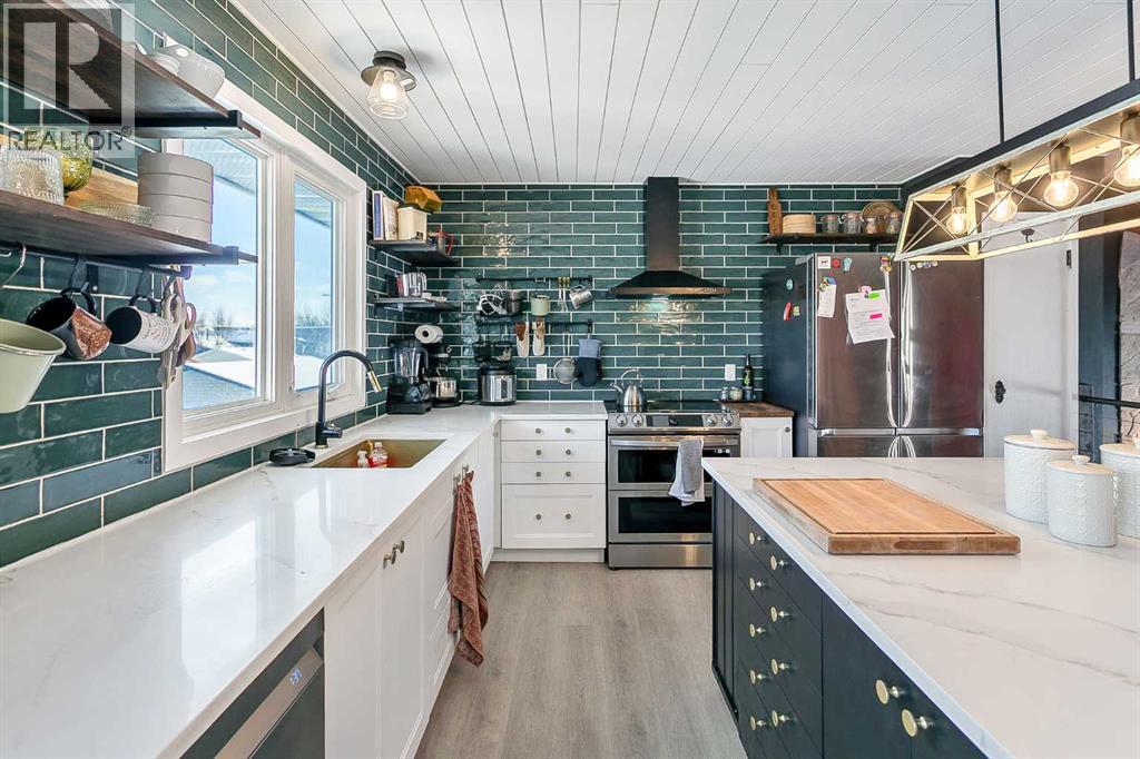 218 8 Avenue NE, Sundre, Alberta  T0M 1X0 - Photo 10 - A2295466