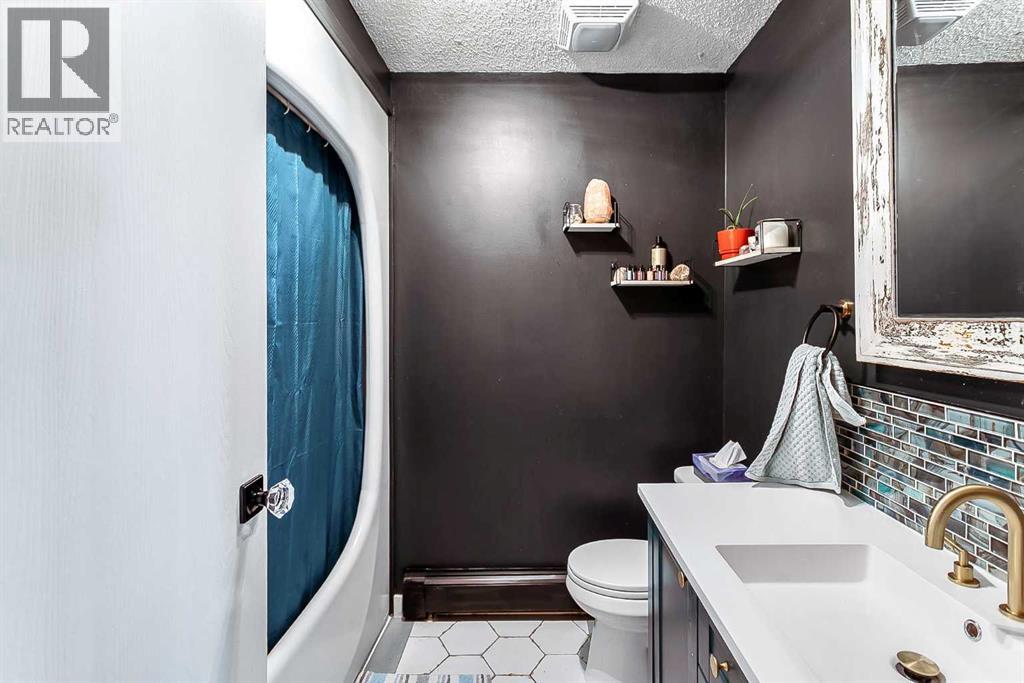 218 8 Avenue NE, Sundre, Alberta  T0M 1X0 - Photo 24 - A2295466