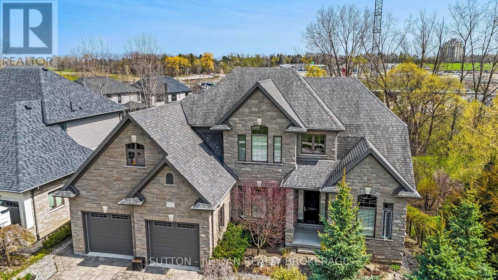 115 PEBBLECREEK WALK, London North, Ontario