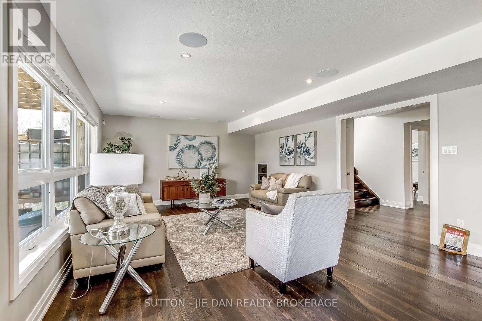 115 Pebblecreek Walk, London North, Ontario  N6G 0K4 - Photo 31 - X13045878