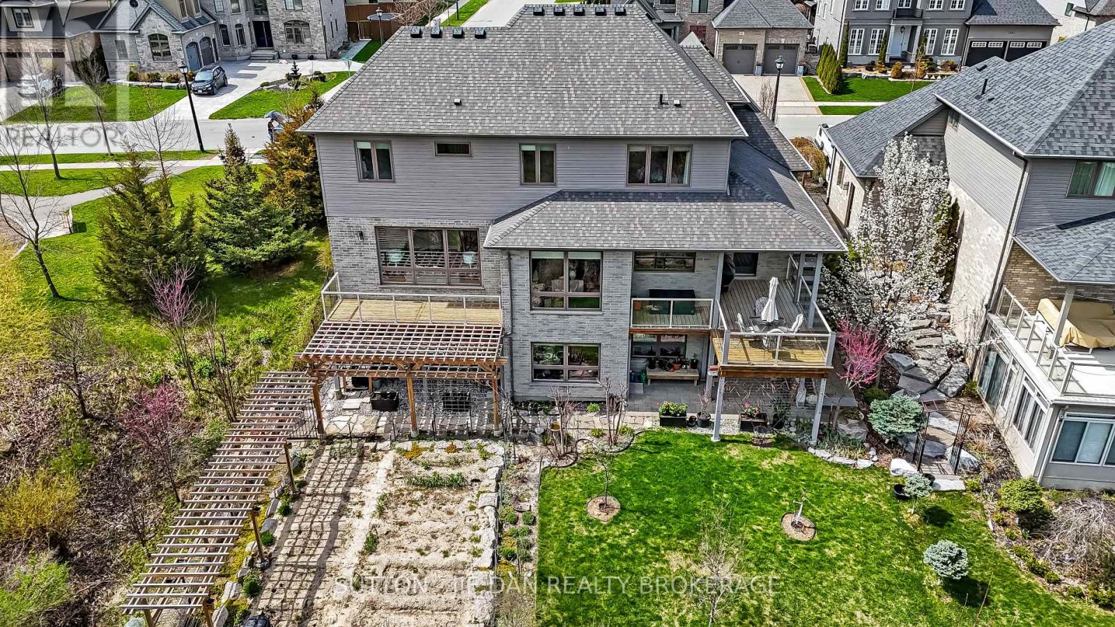 115 Pebblecreek Walk, London North, Ontario  N6G 0K4 - Photo 39 - X13045878