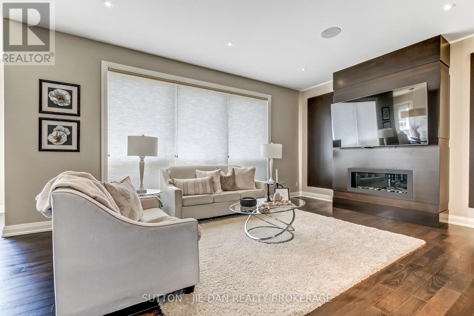 115 Pebblecreek Walk, London North, Ontario  N6G 0K4 - Photo 4 - X13045878