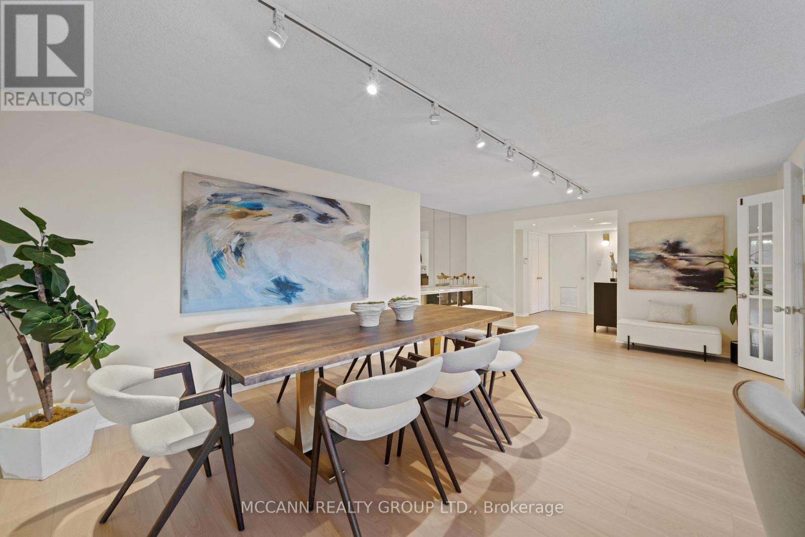 301 - 360 Bloor Street E, Toronto, Ontario  M4W 3M3 - Photo 7 - C12974344